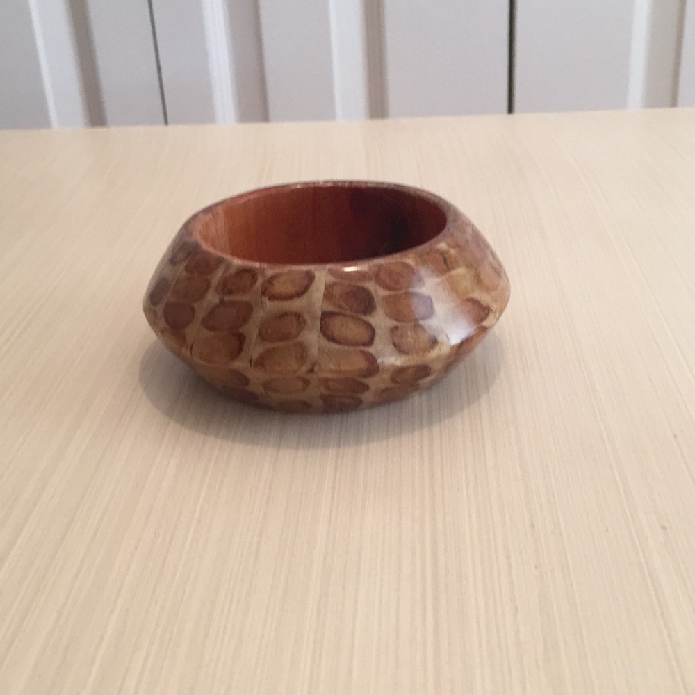 KENNETH JAY LANE STATEMENT CUFF
